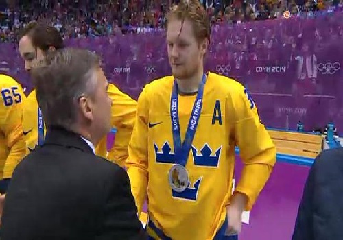 Gabriel Landeskog so striebornou olympijskou medailou